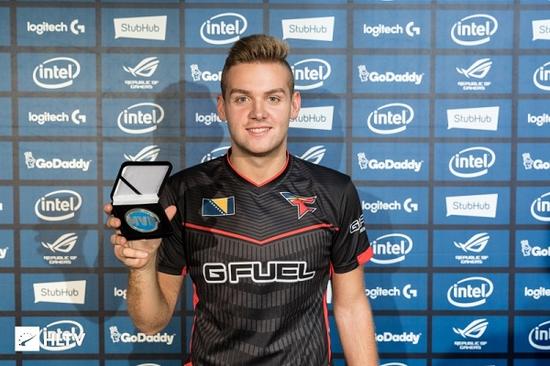 从品牌到战 从品牌到战